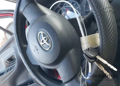 2016 Toyota Yaris L z USA, uszkodzony, nr VIN VNKKTUD34GA065635